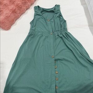 Green Button-Down Sleeveless Dress